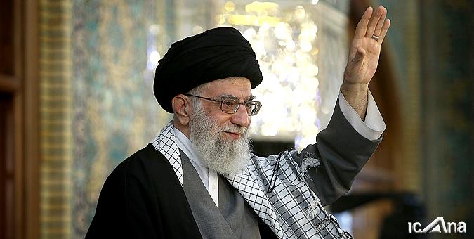 جمهوری اسلامی با اقتدار ایستاده و ملت به دشمنان سیلی خواهد زد
