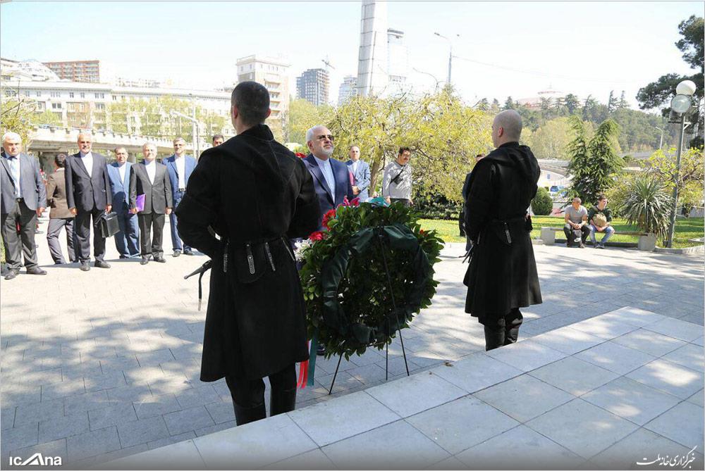 گزارش تصویری/ دیدار وزیر امور خارجه کشورمان با رئیس پارلمان گرجستان