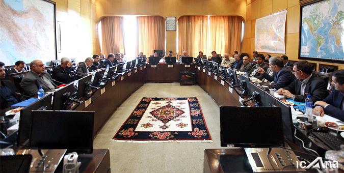 بررسی معطلی بالای محموله‌های ترانزیتی/ تشکیل کارگروهی از کمیسیون‌های عمران، اصل 90 و اقتصادی برای مقابله با قاچاق