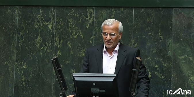 11 میلیون نفر در دوران ربیعی تحت بیمه همگانی قرار گرفته‌اند/حداقل حقوق کارگران از 450 هزار تومان به یک میلیون و 100 تومان افزایش یافته است