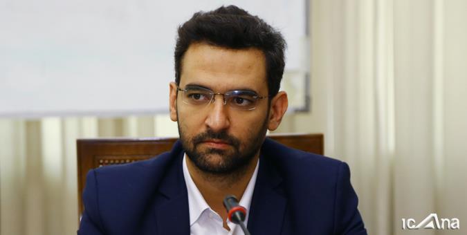 باید برنامه‌ریزی کنیم که فرصت‌های فضای مجازی دیده و نگرانی‌های موجود دفع شود