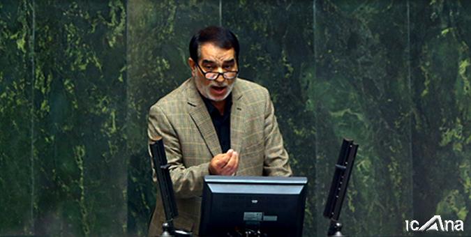 رفع سرگردانی بازنشستگان صنعت فولاد در پی عنایت دولتمردان/ کشاورزان اصفهانی چشم انتظار اصلاح روند مسئولان