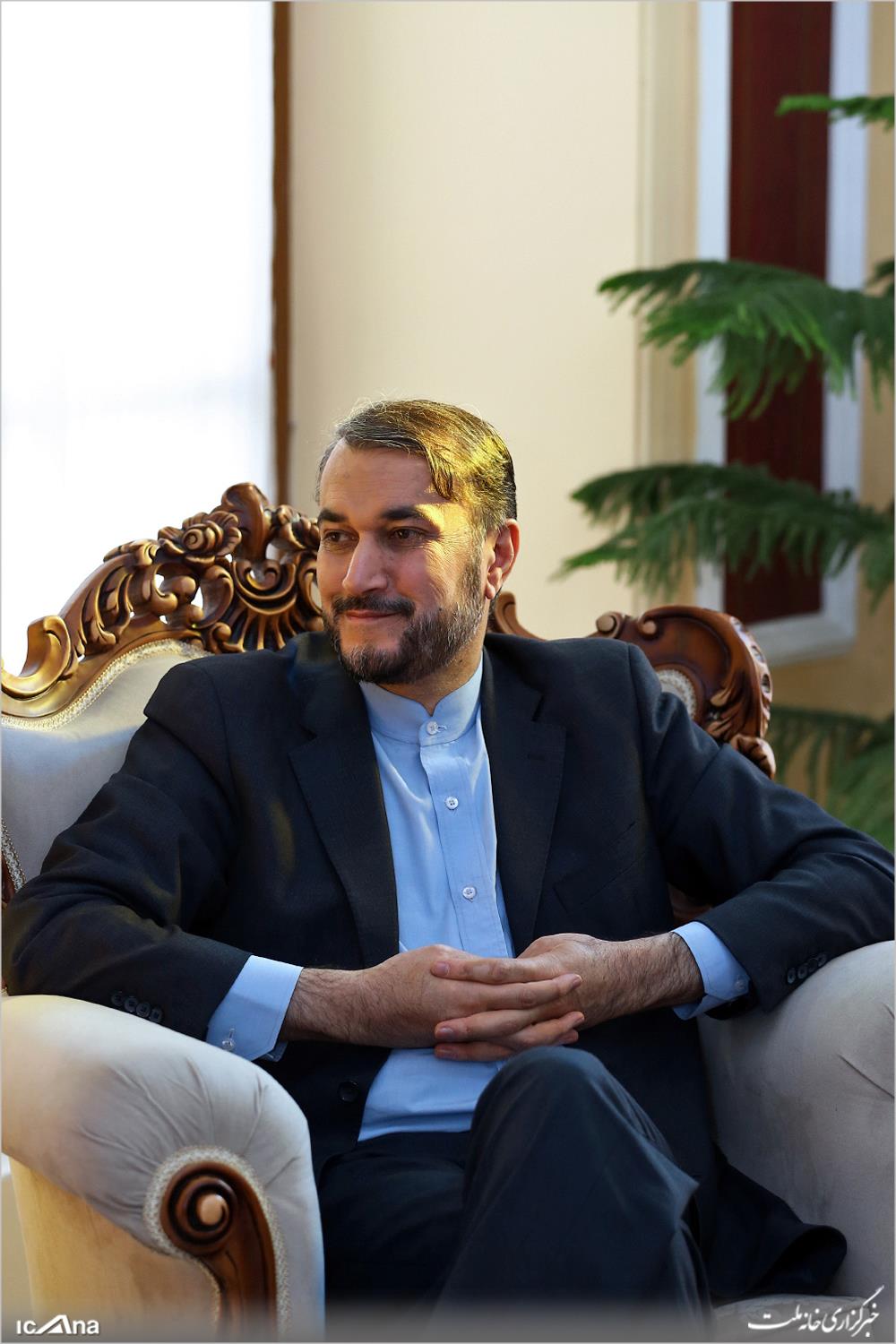 گزارش تصویری/ دیدار رئیس گروه دوستی پارلمانی رومانی و ایران با حسین امیرعبداللهیان