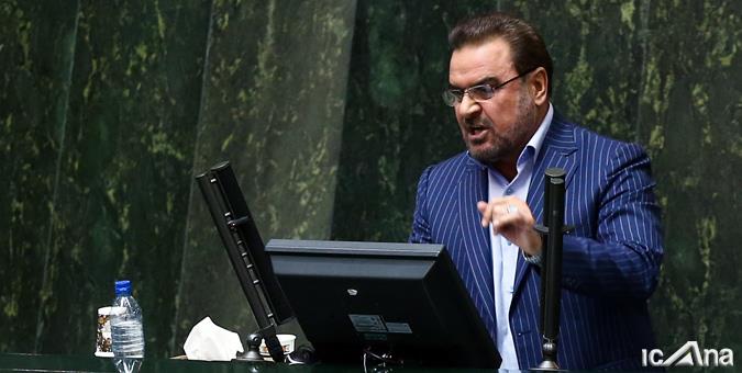 فیلم/ ملکی مطرح کرد: پرداخت ۲۰۰ هزار میلیارد تومان بهره بانکی در سال ۹۵